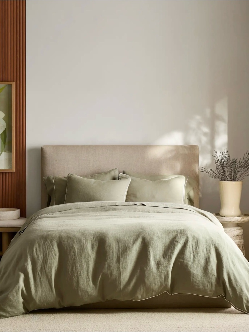 NWOT Linen Duvet Cover Set in Willow Leaf/ White Piping - Retails for 184